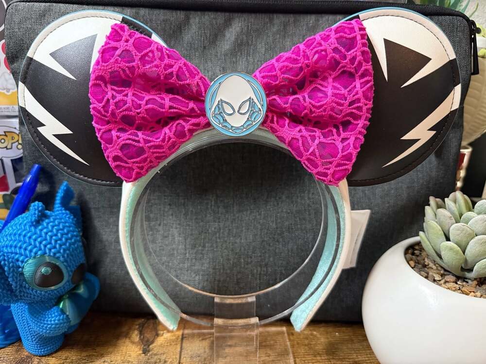 EUC Disney Parks Marvel Spider-Man Ghost-Spider Gwen Ear Headband